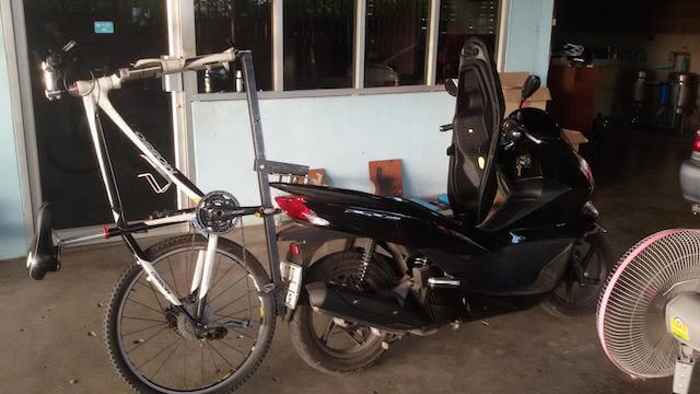 bicycle carrier for motorcycle