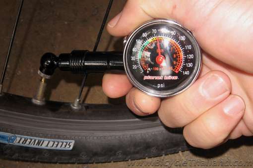 bicycle tire gauge