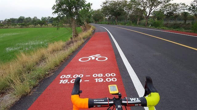 Bungchawak bicycle lane